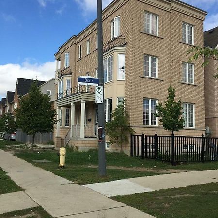 Bright Room By Smartying York University Toronto Exterior foto